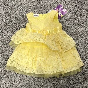 Blueberi Boulevard Yellow Lace Dress. New with tags! 2T